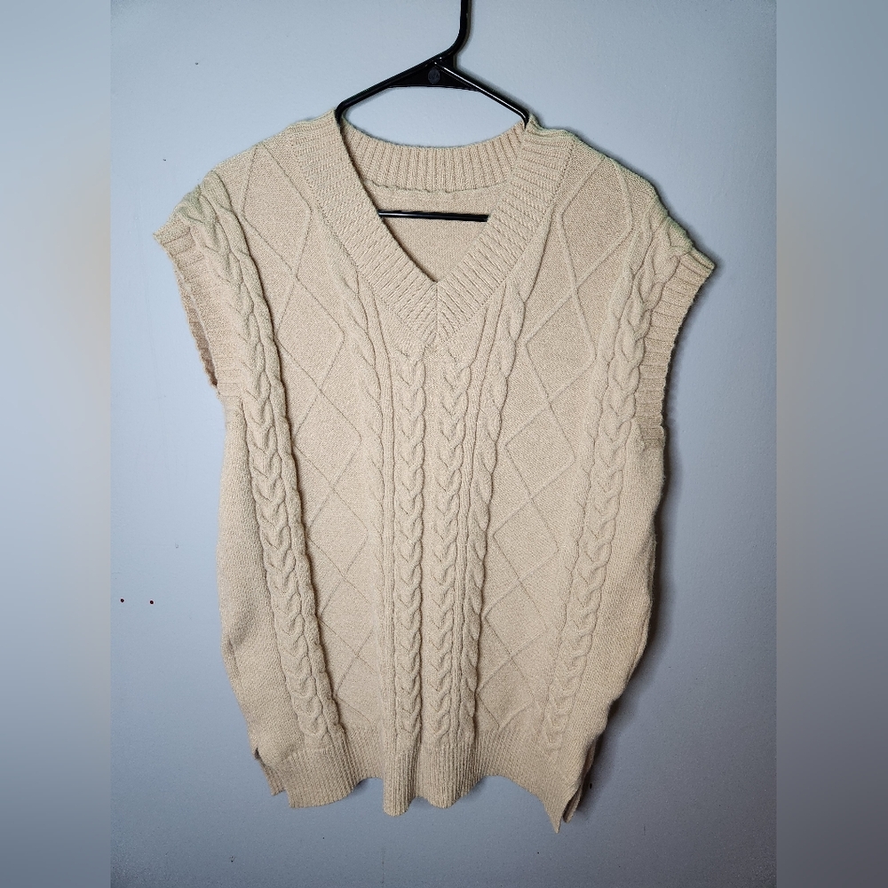 SHEIN Dazy Oversized Cable Knit Apricot Sweater Vest